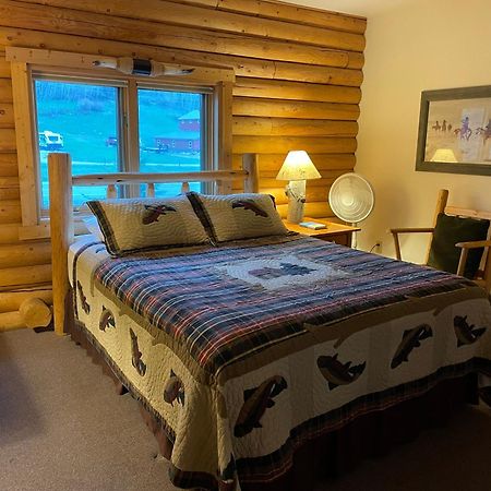 Inn On The Beartooth B&B 雷德洛治 外观 照片
